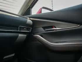 Mazda CX-30 (2021) thumbnail 23