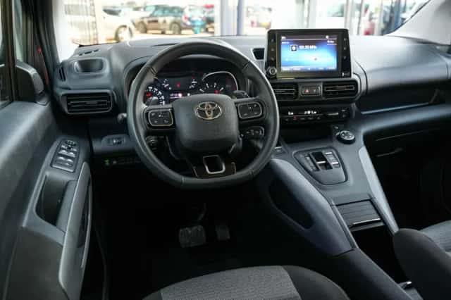 Toyota Proace (2024) thumbnail 4