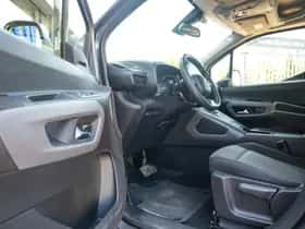 Toyota Proace (2024) thumbnail 6