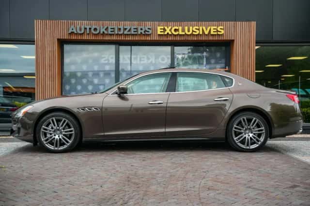 Maserati Quattroporte (2013) thumbnail 5