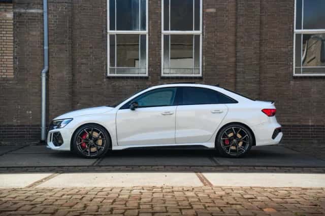 Audi A3 (2023) thumbnail 3