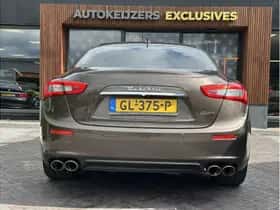 Maserati Ghibli (2015) thumbnail 7