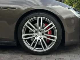 Maserati Ghibli (2015) thumbnail 8