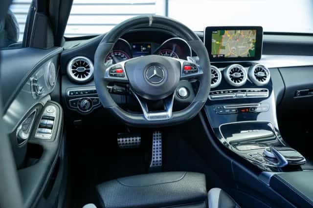 Mercedes-Benz C-Klasse (2015) thumbnail 4