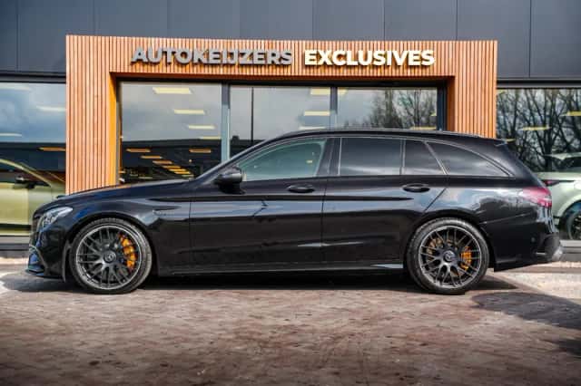 Mercedes-Benz C-Klasse (2015) thumbnail 5