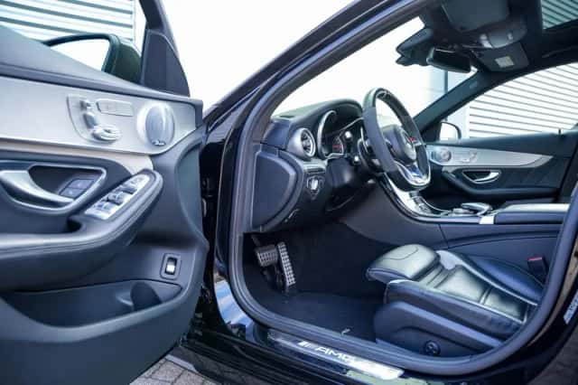 Mercedes-Benz C-Klasse (2015) thumbnail 6