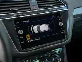 Volkswagen Tiguan (2019) thumbnail 18