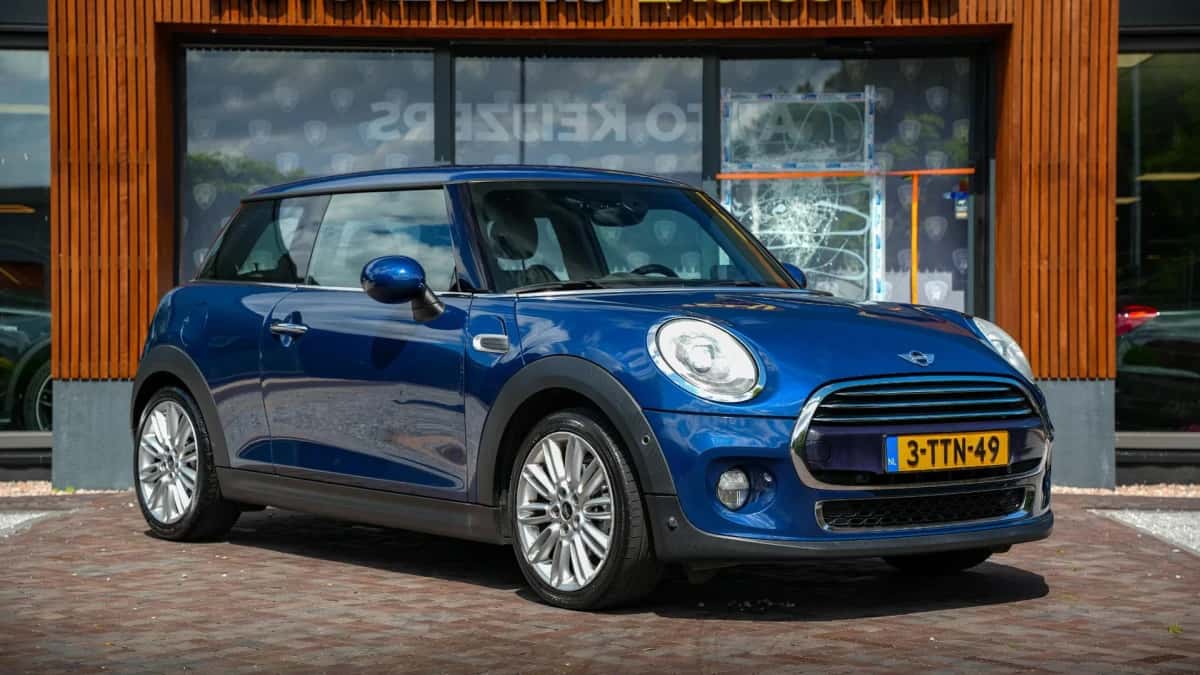 MINI 1.5 Cooper D Chili (2014) — foto 1