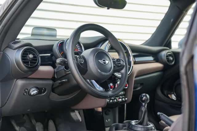 MINI 1.5 Cooper D Chili (2014) thumbnail 4