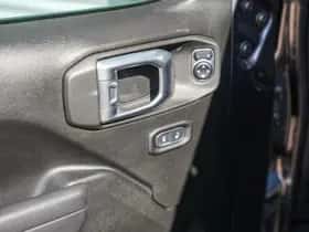 Jeep Gladiator (2024) thumbnail 14
