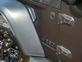 Jeep Gladiator (2024) thumbnail 31