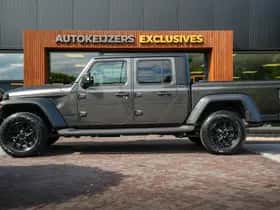 Jeep Gladiator (2024) thumbnail 5