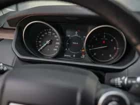 Land Rover Discovery (2017) thumbnail 20