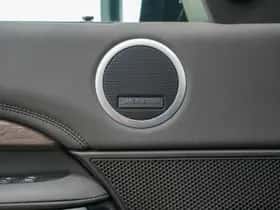 Land Rover Discovery (2017) thumbnail 24
