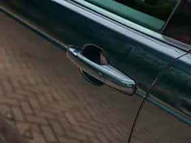 Land Rover Discovery (2017) thumbnail 34