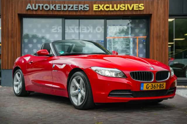 BMW Z4 (2012) thumbnail 1