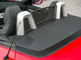 BMW Z4 (2012) thumbnail 12