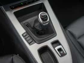 BMW Z4 (2012) thumbnail 15