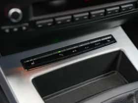 BMW Z4 (2012) thumbnail 16