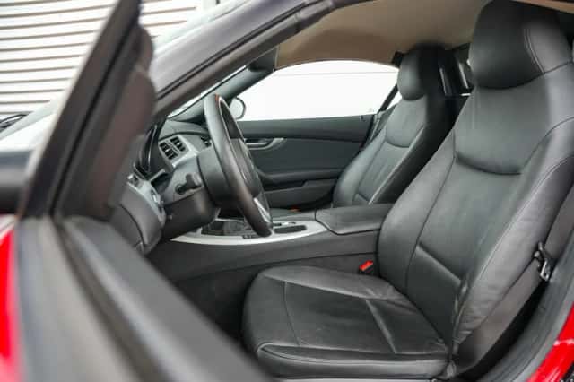 BMW Z4 (2012) thumbnail 6