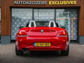 BMW Z4 (2012) thumbnail 8