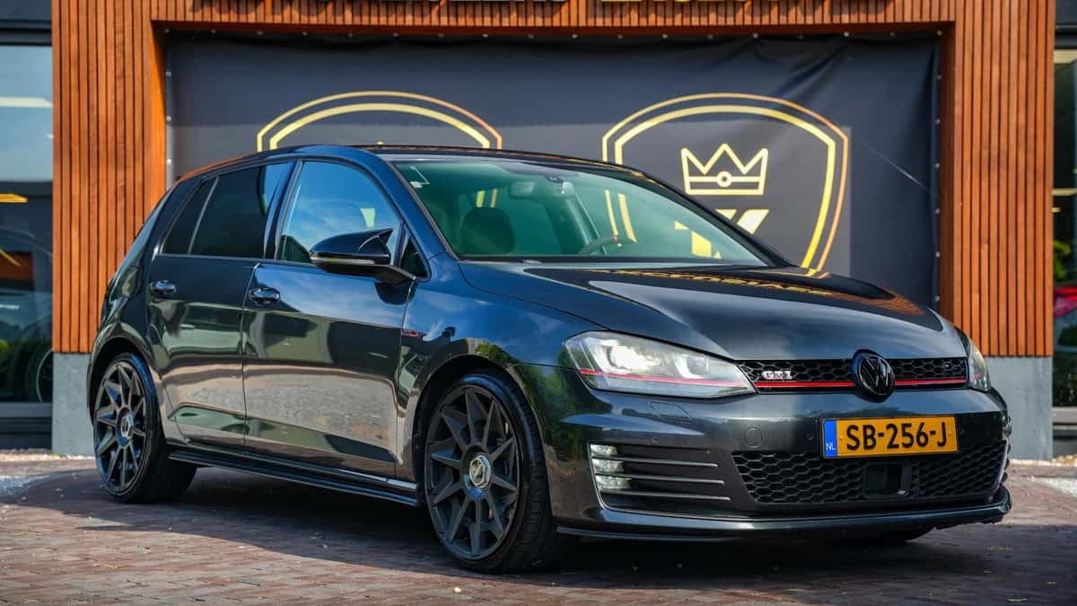 Volkswagen Golf (2013) — foto 1