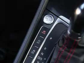 Volkswagen Golf (2013) thumbnail 16