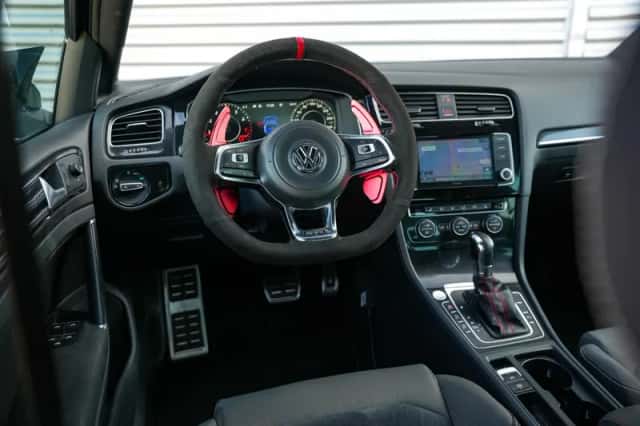 Volkswagen Golf (2013) thumbnail 4