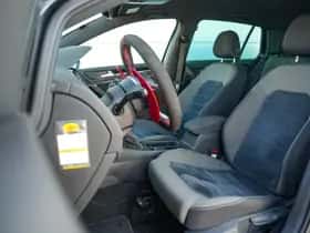 Volkswagen Golf (2013) thumbnail 8