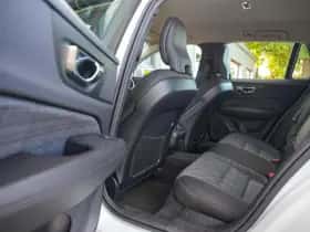 Volvo V60 (2021) thumbnail 11