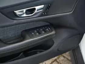 Volvo V60 (2021) thumbnail 14