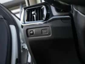 Volvo V60 (2021) thumbnail 23