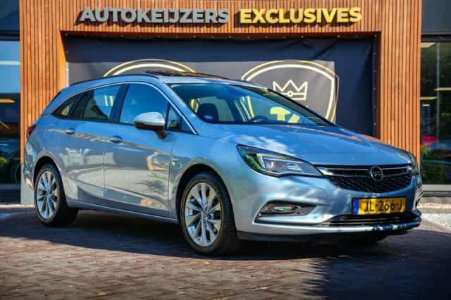 Opel Astra Sports Tourer (2016) thumbnail 1