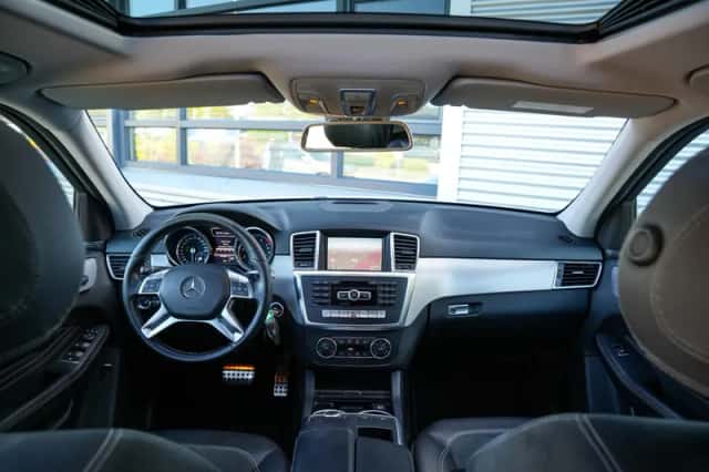 Mercedes-Benz ML-Klasse (2013) thumbnail 2