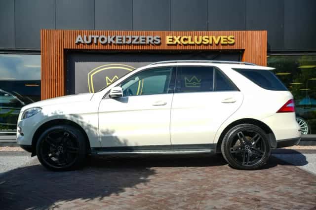 Mercedes-Benz ML-Klasse (2013) thumbnail 5