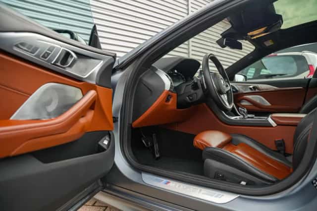 BMW 8-Serie (2020) thumbnail 6