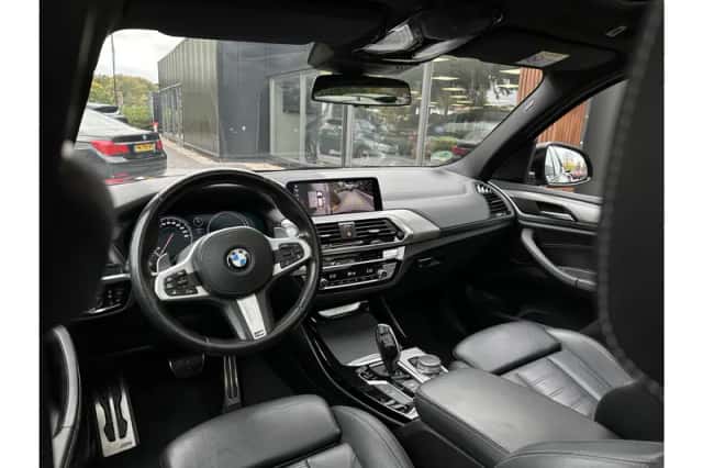 BMW X3 (2019) thumbnail 2