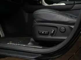 Lexus RX (2016) thumbnail 25
