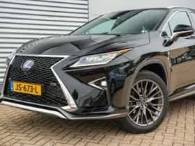 Lexus RX (2016) thumbnail 28
