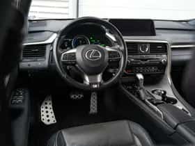 Lexus RX (2016) thumbnail 4