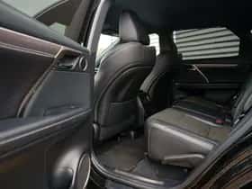 Lexus RX (2016) thumbnail 10