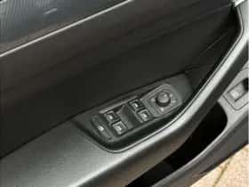 Volkswagen Arteon (2019) thumbnail 18