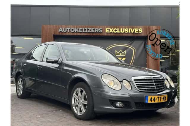 Mercedes-Benz E-Klasse (2007) thumbnail 1