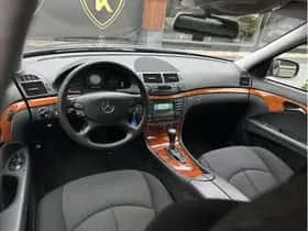 Mercedes-Benz E-Klasse (2007) thumbnail 2