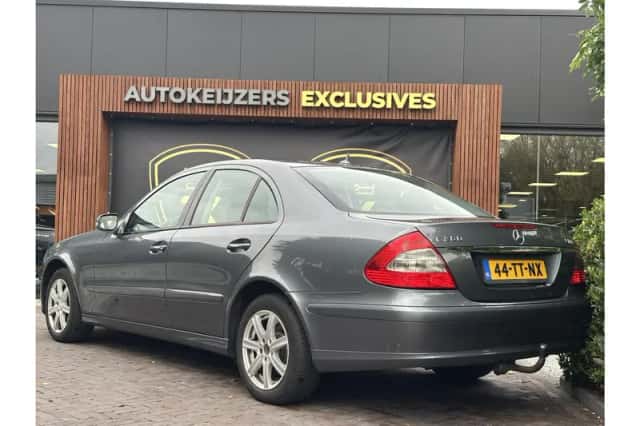Mercedes-Benz E-Klasse (2007) thumbnail 3