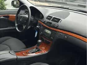 Mercedes-Benz E-Klasse (2007) thumbnail 24