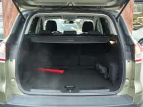 Ford Kuga (2014) thumbnail 17