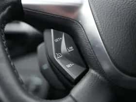 Ford Kuga (2014) thumbnail 28