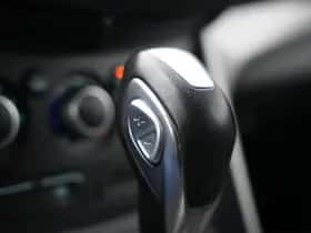 Ford Kuga (2014) thumbnail 33