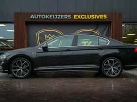 Volkswagen Passat (2019) thumbnail 3